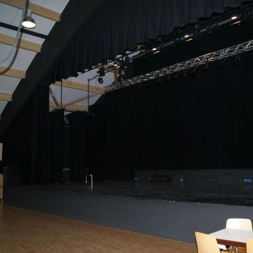 Salle des ecraignes 1