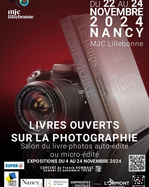 Salon livres ouverts sur la photographie