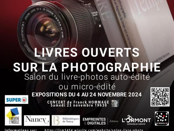 Salon livres ouverts sur la photographie