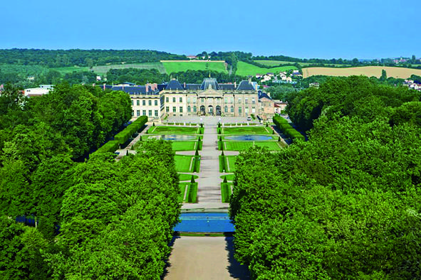 Château Des Lumières de Luneville 1