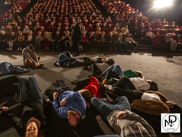 Alex Hypnotiseur dans Hypnose au Cinéma