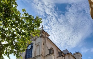 Visite libre d'un temple protestant, ancienne église des Prémontrés