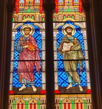 Admirez une chapelle néogothique restaurée !