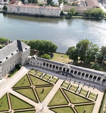 Visite libre d'un monument historique du XVIIIe siècle et de ses jardins