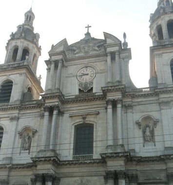 Levez les yeux! Découverte de métiers rares et d'excellence à la Cathédrale Notre-Dame de l'Annonciation à Nancy