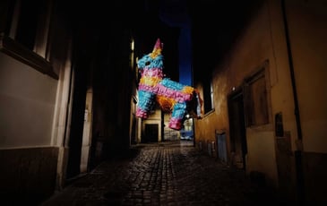 Projet participatif : Life is a party, and I'm the piñata