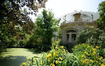 Visite commentée « Un aquarium, un cénotaphe et une porte : trois histoires dans le jardin du musée de l'Ecole de Nancy »