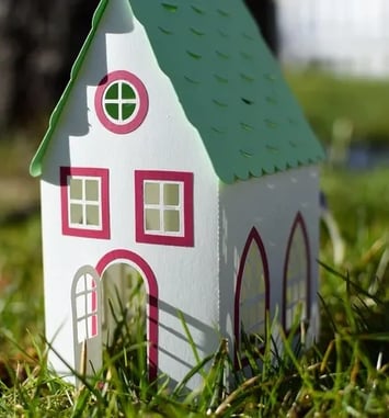 Atelier "Construction d'une maison en papier"